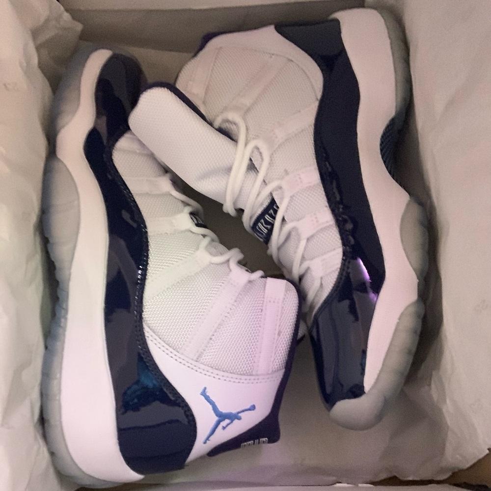 Jordan 11 RETRO BG SIZE 6Y